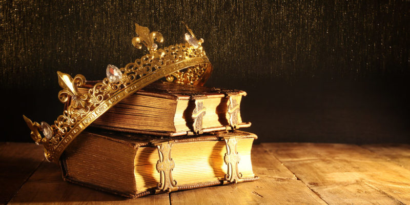 Medieval Literature | 10 Characteristics, Features, Stages, Languages Traditions and Authors