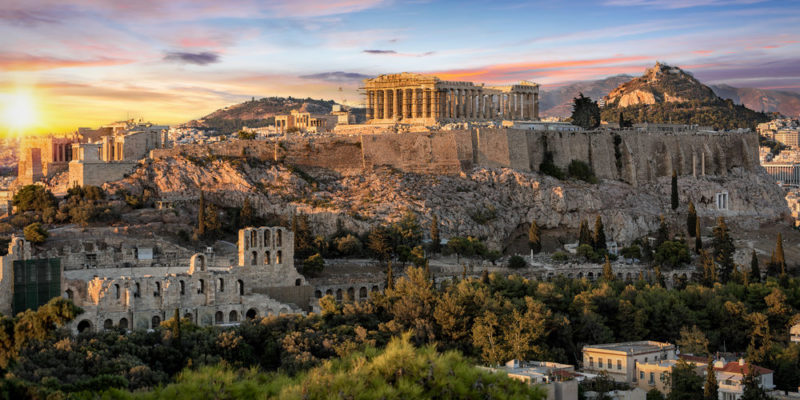 10 Characteristics Of Greece, Its Climate, Culture And Economy