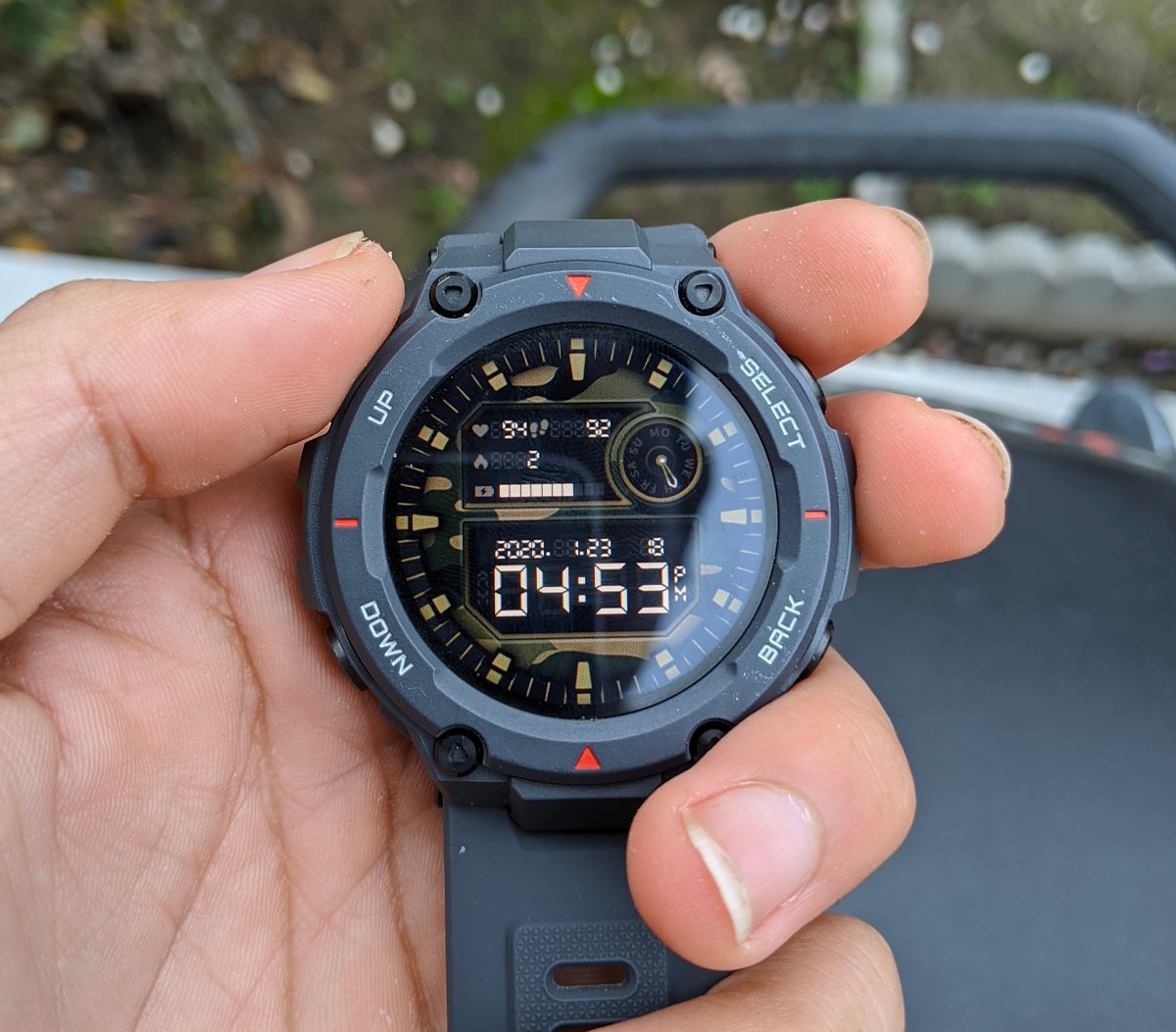 Best Smartwatch for Construction Workers (TOP PICKS)