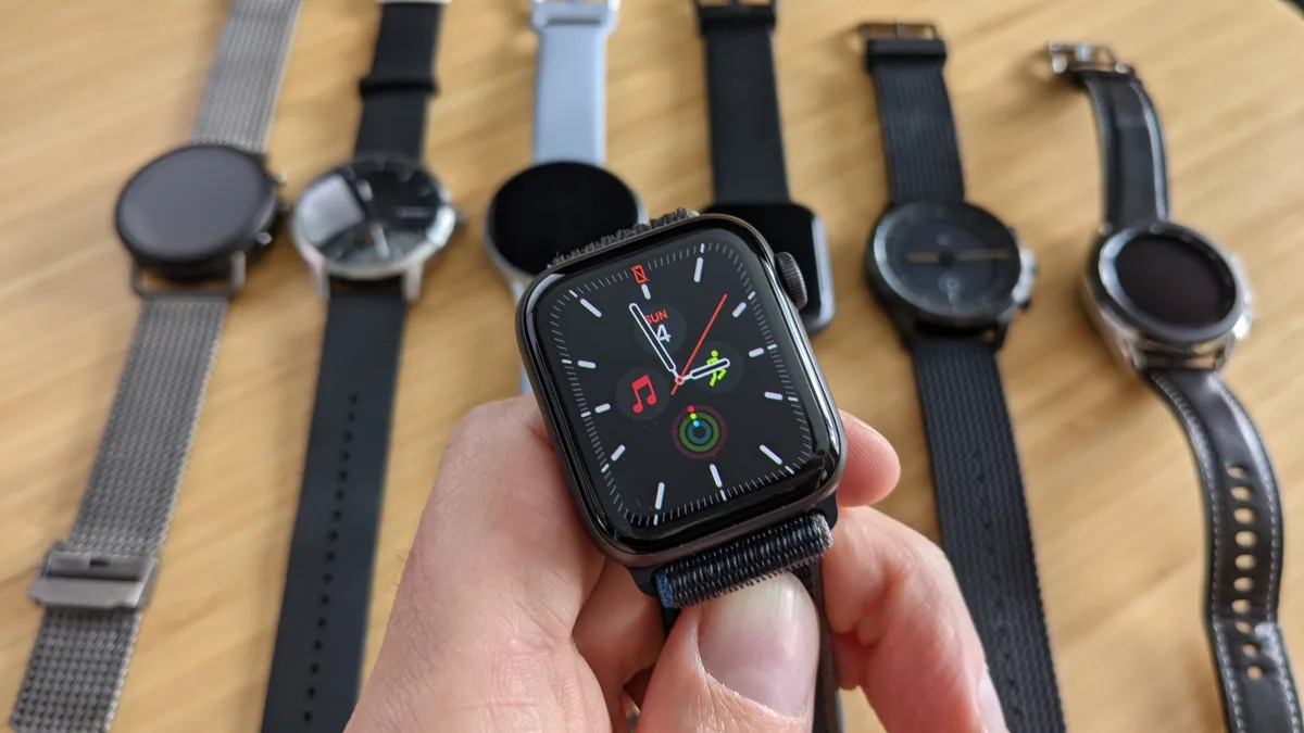 Always-On Display Smartwatch - 7 Best Smartwatches For Every Budget
