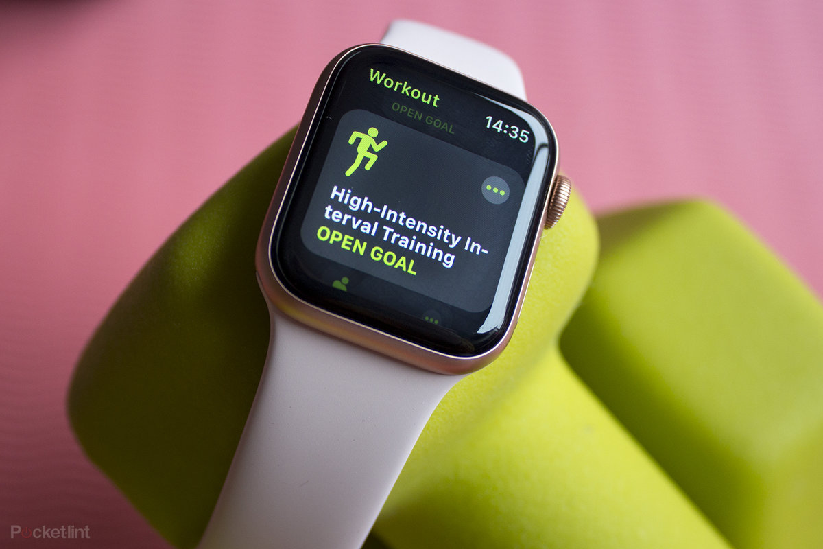 What are the different features that influence the accuracy of the Apple Watch?