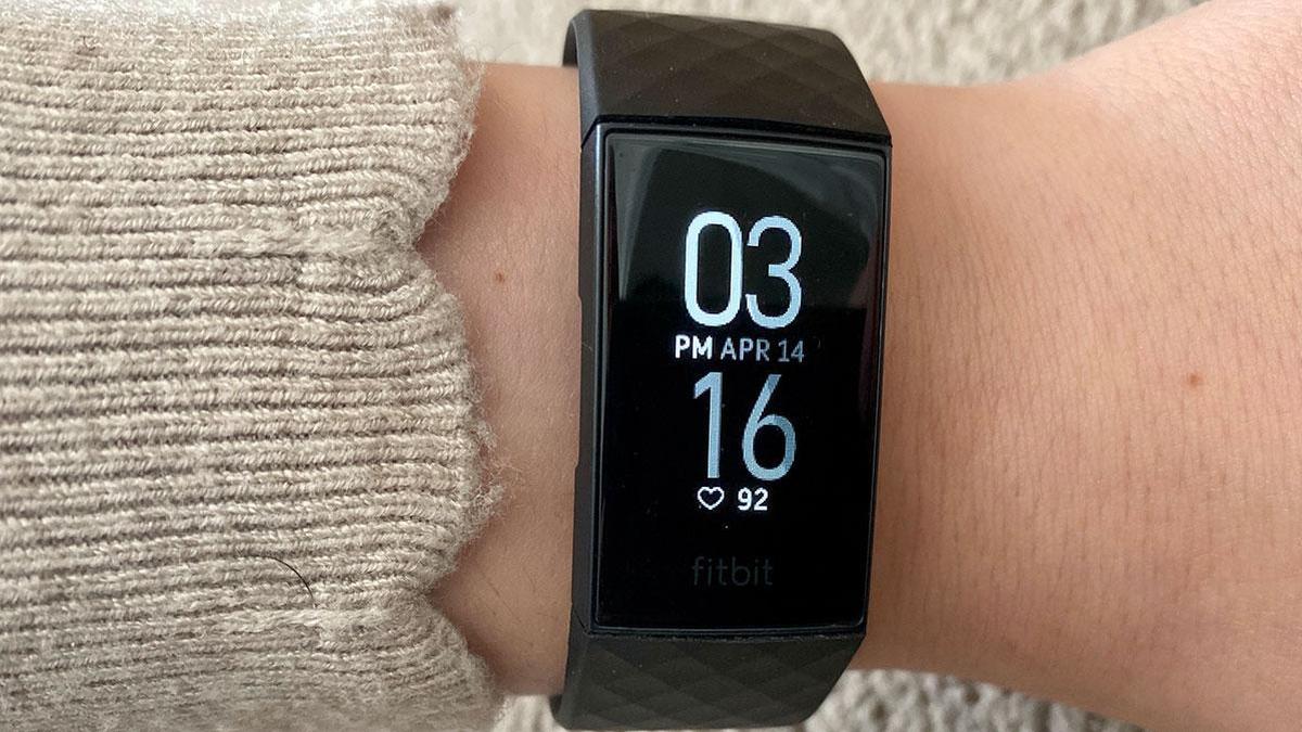 Google Fit vs. Fitbit: Tracking Capabilities