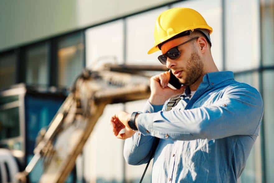 smartwatches for construction workers Water-safe/Waterproof