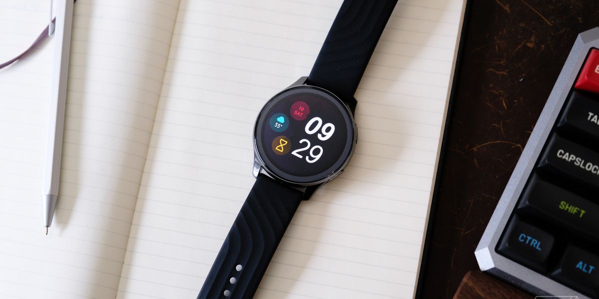 Motorola Moto Watch 100 User Opinions and Reviews