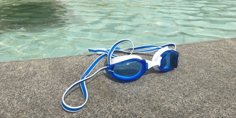 FINIS Smart Goggle Review: Provides real-time performance data as you swim